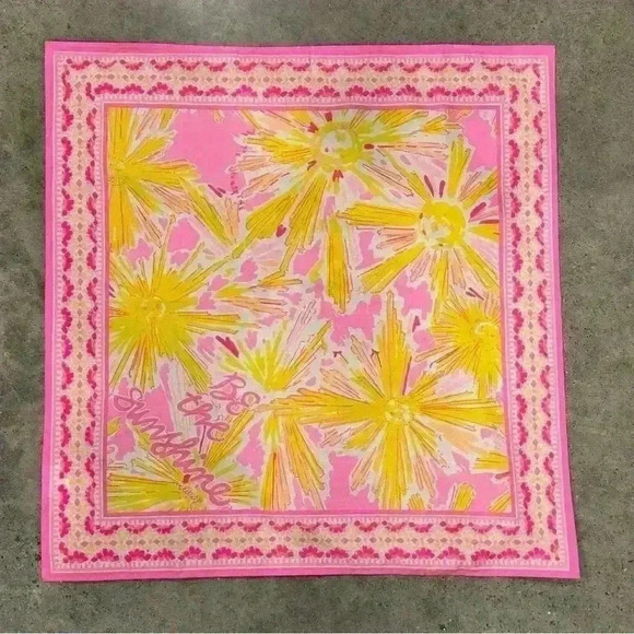 LILLY PULITZER Be MY Sunshine Scarf - Picture 1 of 5